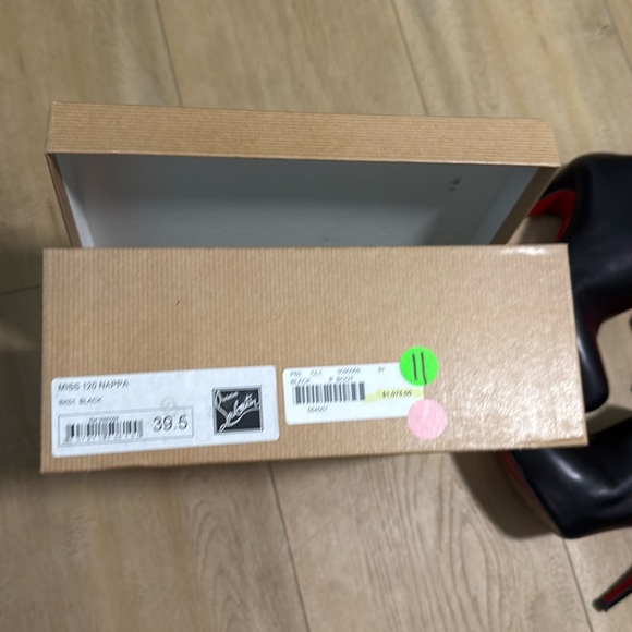 Christian Louboutin miss 120 Nappa booties - Picture 2 of 12